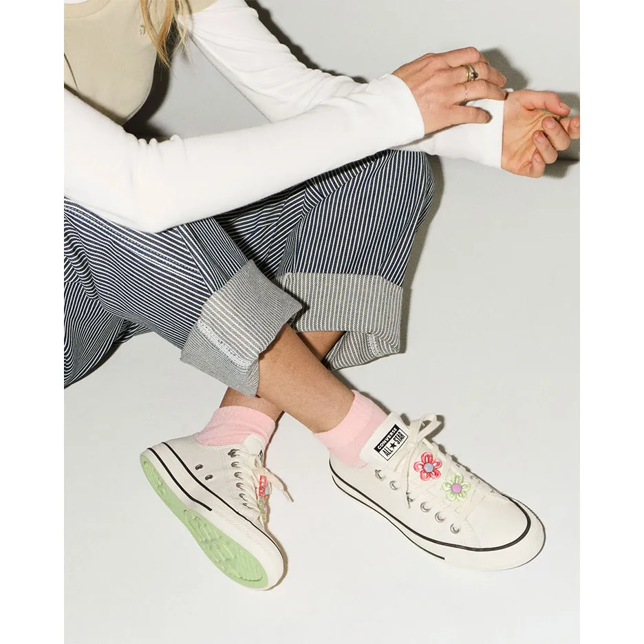 Chuck Taylor All Star Floral Accents
